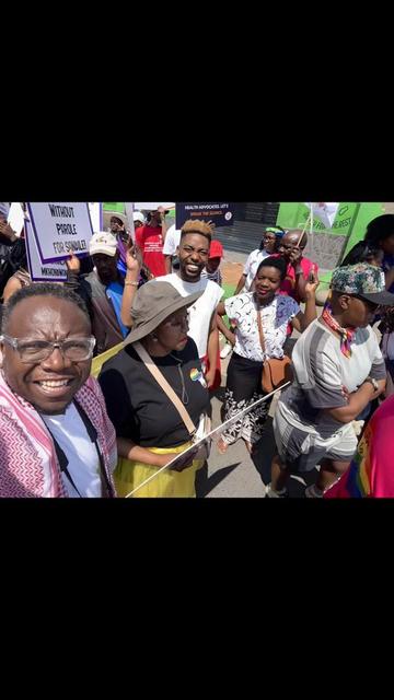 @Matuba Mahlatjie 🏳️🌈🇿🇦