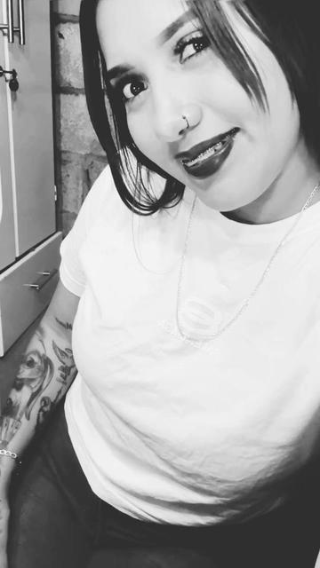 @Gaby 🎀.