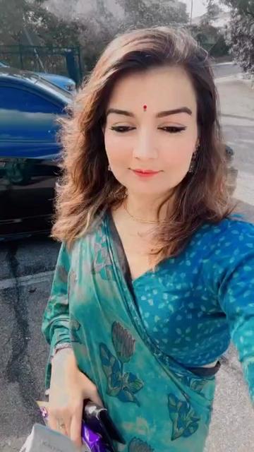 @Phool🌸