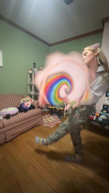@kosmickay_