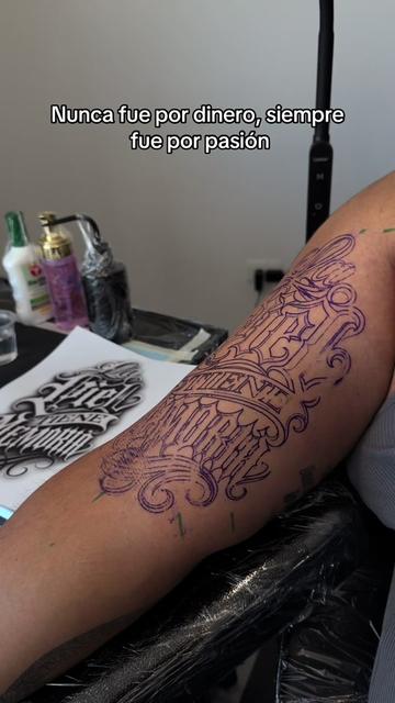 @Trixie Tattooist