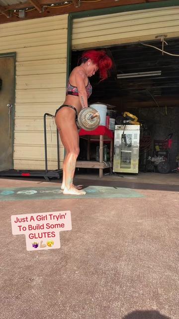 @RedneckBaddie