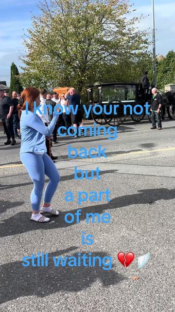 @𝓔𝓲𝓵𝓮𝓮𝓷 𝓬𝓪𝓼𝓮𝔂 👸🏽❤️