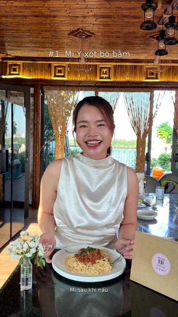 @Eli Vũ · Cô chủ tiệm mì Ý