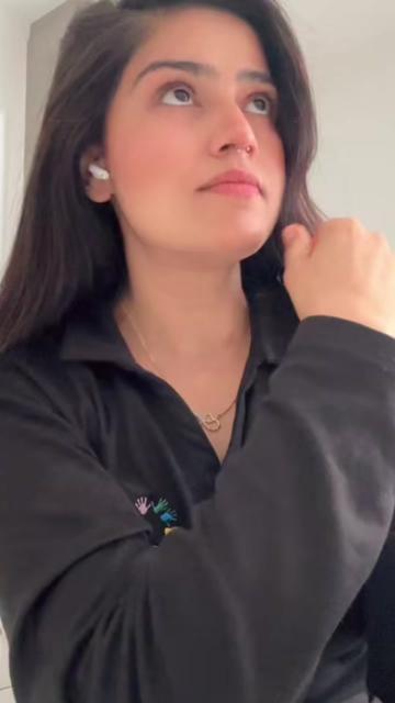 @Riya sharma