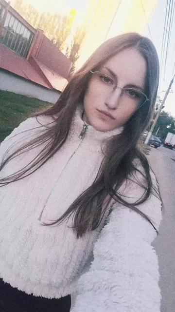 @_Liana525