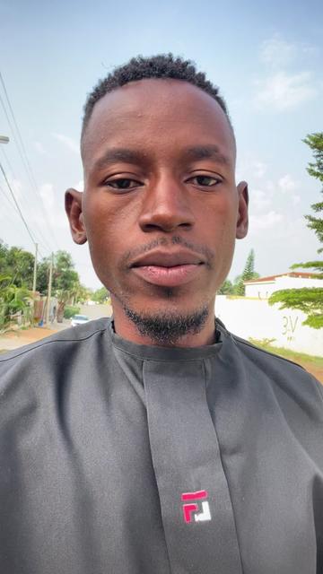 @André viemba