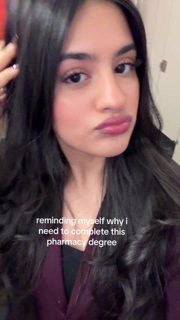 @niaaaa