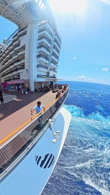 @Paulo Travels / Cruises✈️🇨🇦