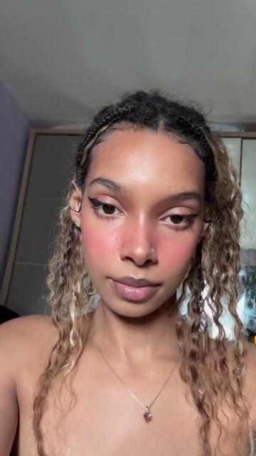 @asexualbarbie