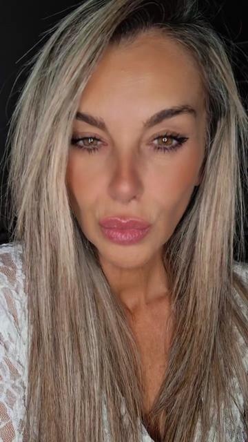 @Eva