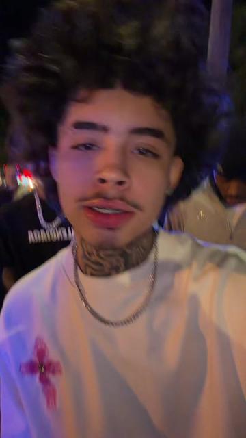 @Jayden