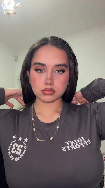 @M💋