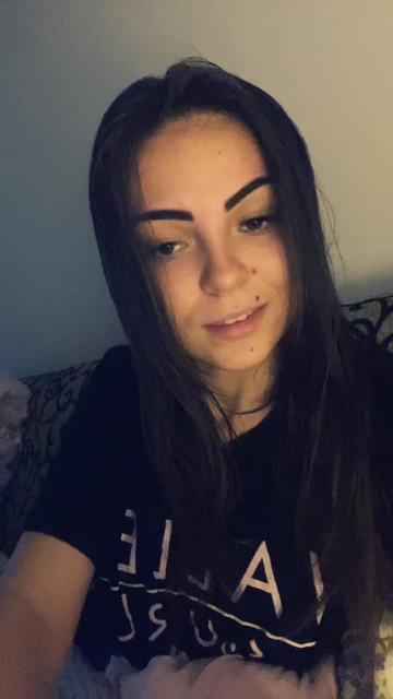 @𝐇𝐞𝐧𝐫𝐢𝐞𝐭𝐭𝐚🤍