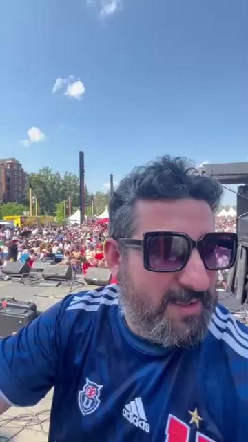 @Claudio Narea