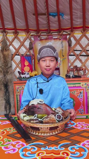 @Mongolian Nomad Family