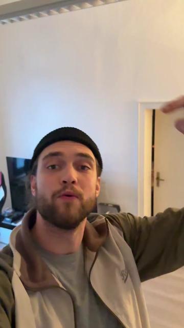 @AKROS