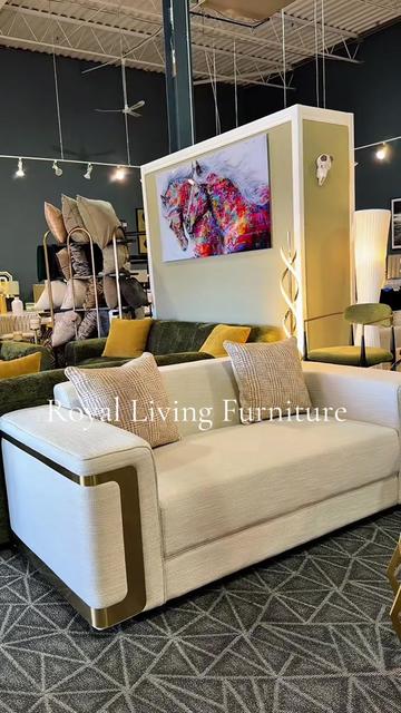 @Royal living furniture