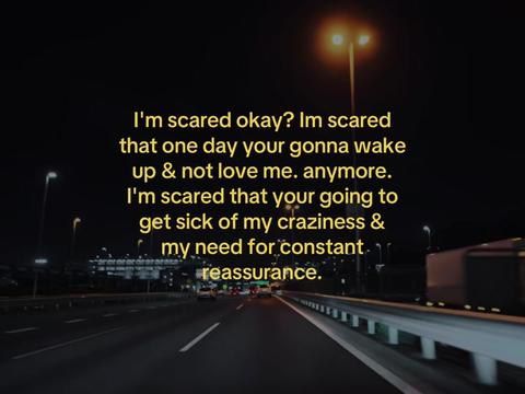 @🎧