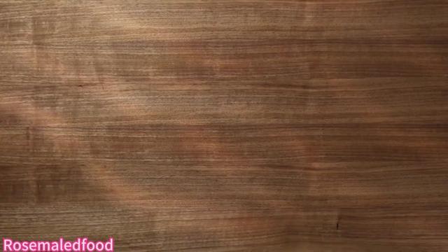 @Rosemaledfood