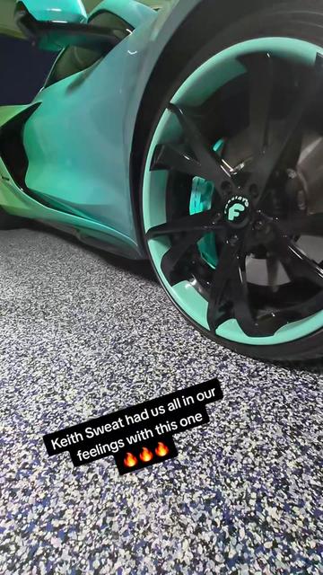 @MoMoney