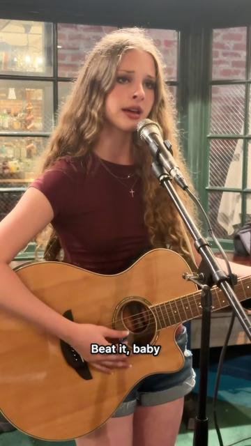 @sophieghosnsings