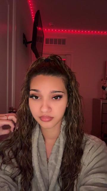 @𝓕𝓪𝓻𝓱𝓪𝓪𝓷𝓪𝓱