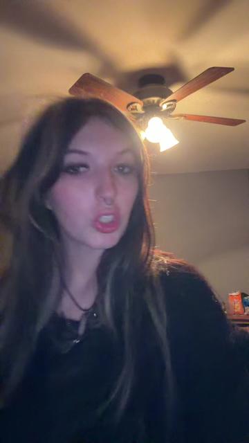 @Maddieoroll