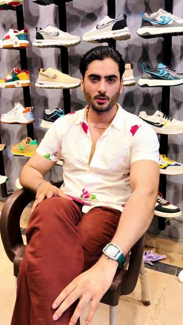 @Rao Zeeshan