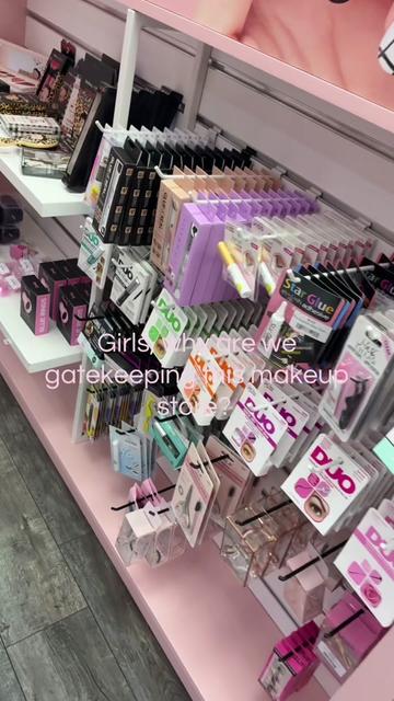 @luxbeautybakersfield