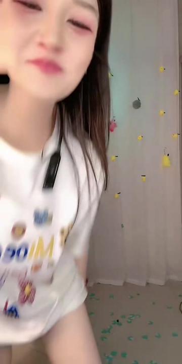 @芳心兒会好起来的✨