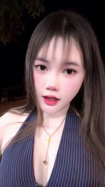@ຕຸກຕຸ່ນ ຈຸບຸ🥯