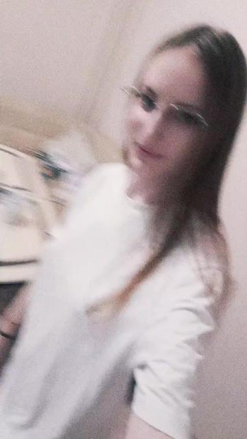 @_Liana525