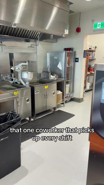 @Mr. Puffs Oshawa