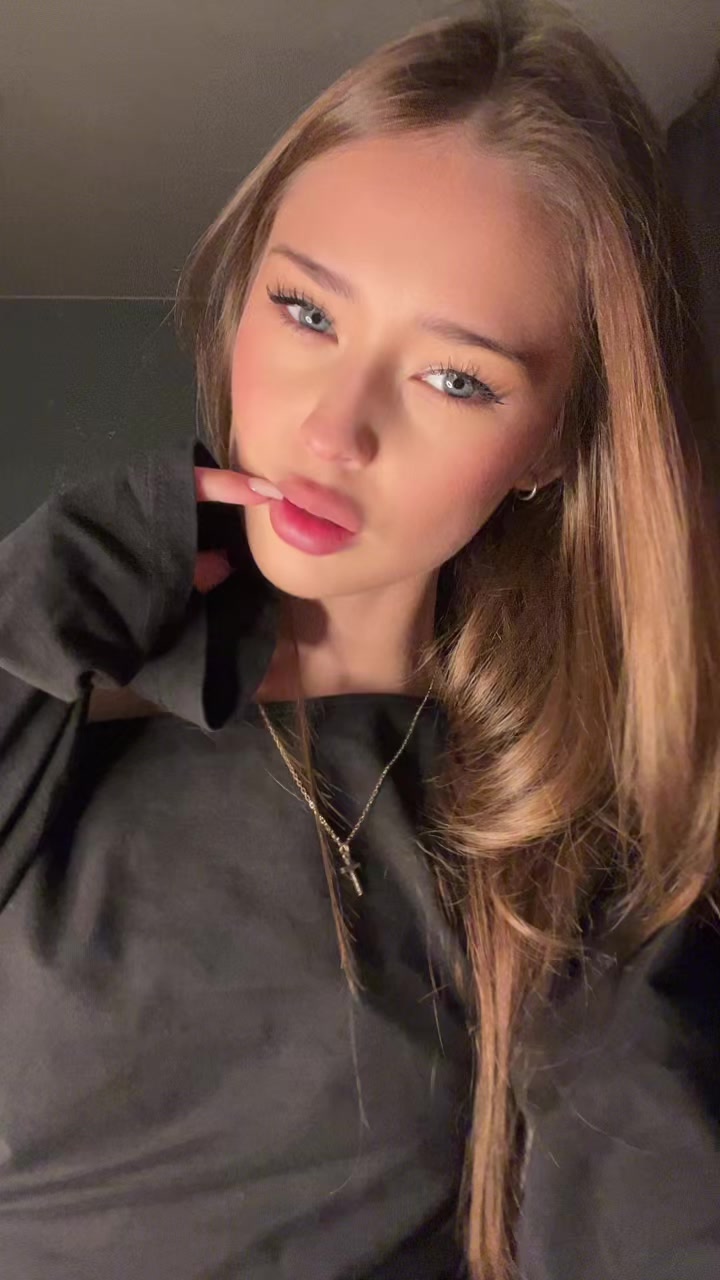 @вика купер