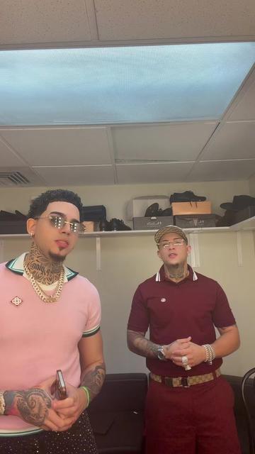 @JeyOne