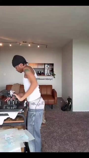 @Boosaggin