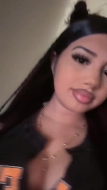 @𝐈𝐳𝐳𝐲.⋆ ✝︎