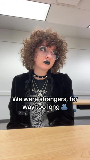 @Slinkyyy 👻🚫/🔪🧑🏻&zwj;🦰/🌵💨