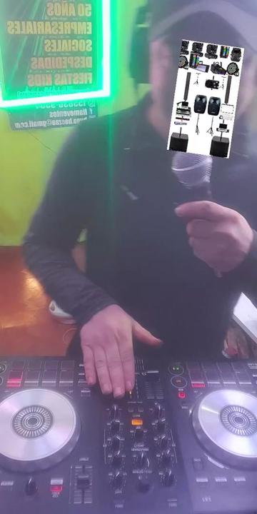 @DJ Hugo Baeza