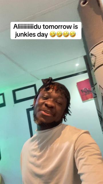 @-.Aliiiidu 🤣🤡