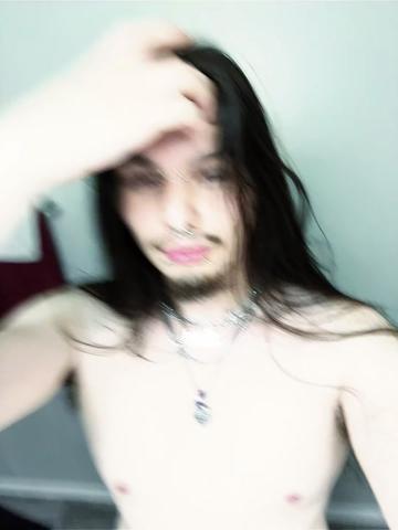 @𝐘𝐨𝐮𝐫 𝐟𝐚𝐯 𝐯𝐚𝐦𝐩☽