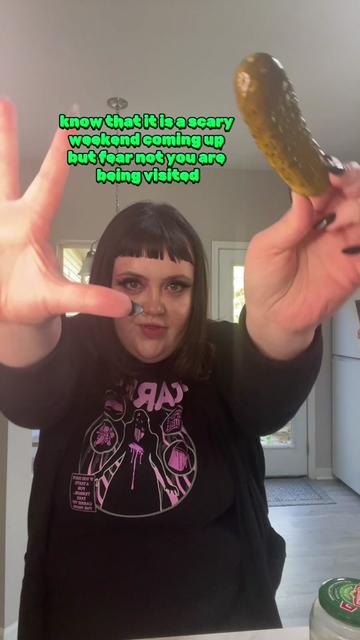 @khaotickaylee