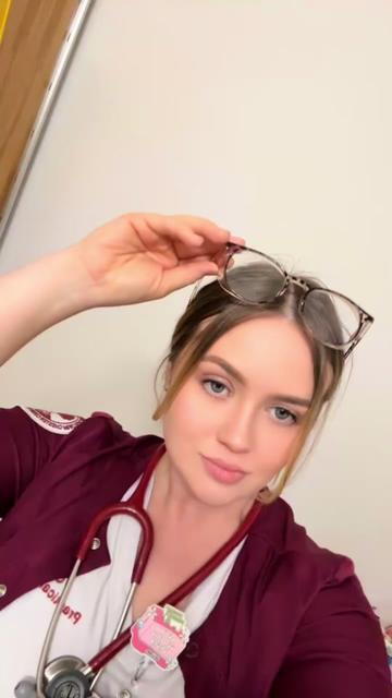 @aprilsilverthorne