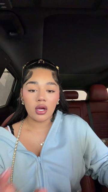 @Daysidukesho