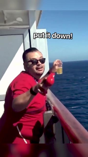 @DailyGoose