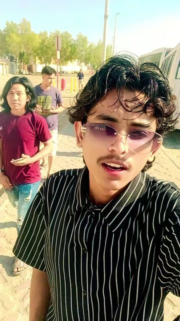 @Dinesh🇳🇵Babu🇦🇪