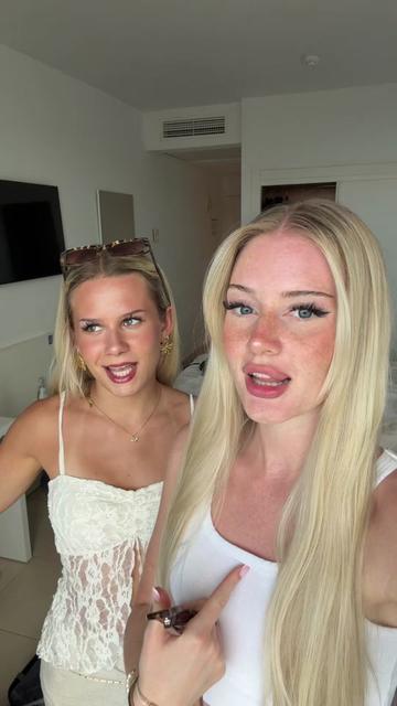 @Dascha & Alina