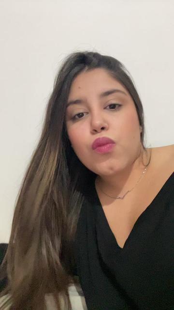 @Valentina&bull;