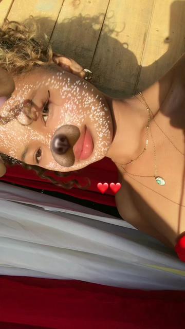 @Roxane🌸